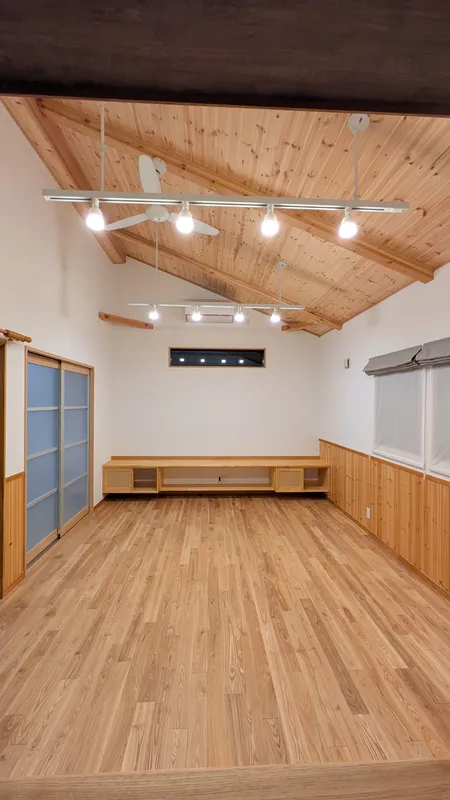 ハンズの新築住宅M様邸夜間リビング